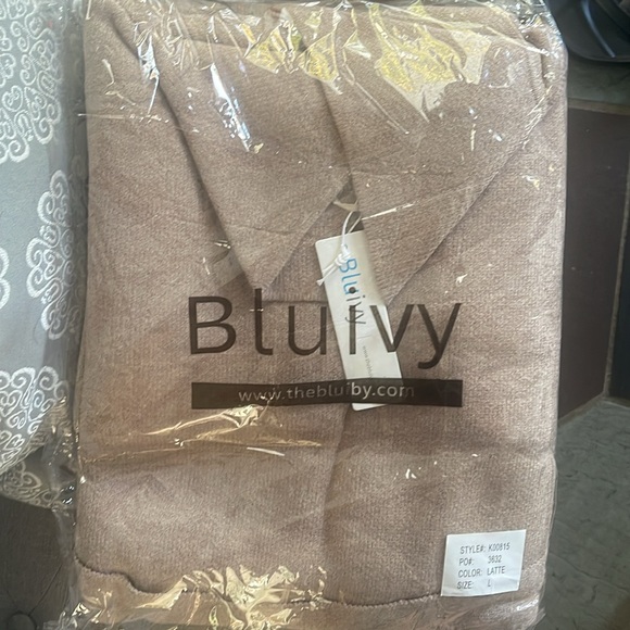 LAST ONE!! Effortless Knitted Trench Coat - Picture 8 of 10